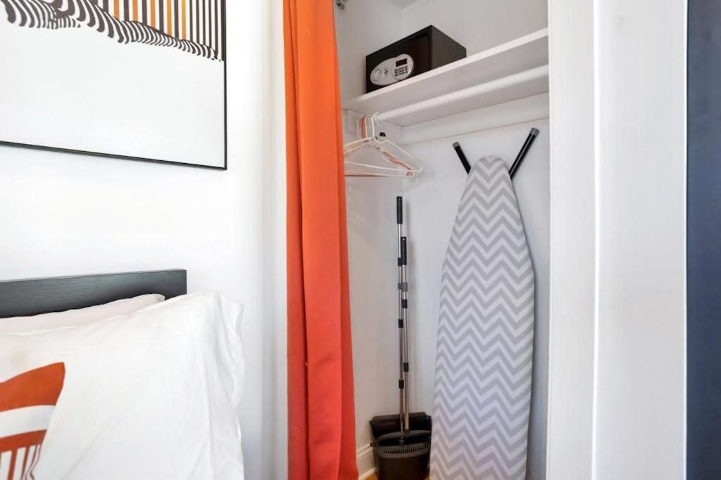 Cozy 1 Bedroom Apt Kitchen Central Danbury Ngoại thất bức ảnh